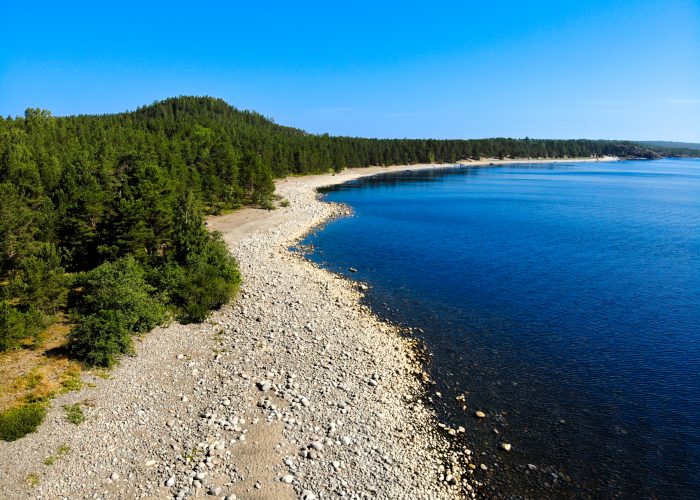 Галечные пляжи острова Койонсаари
